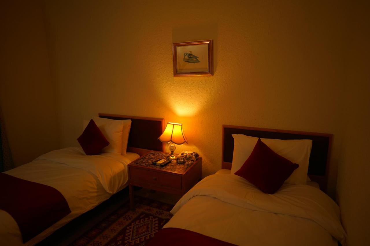 Petra Mountain Hotel Wadi Musa Buitenkant foto